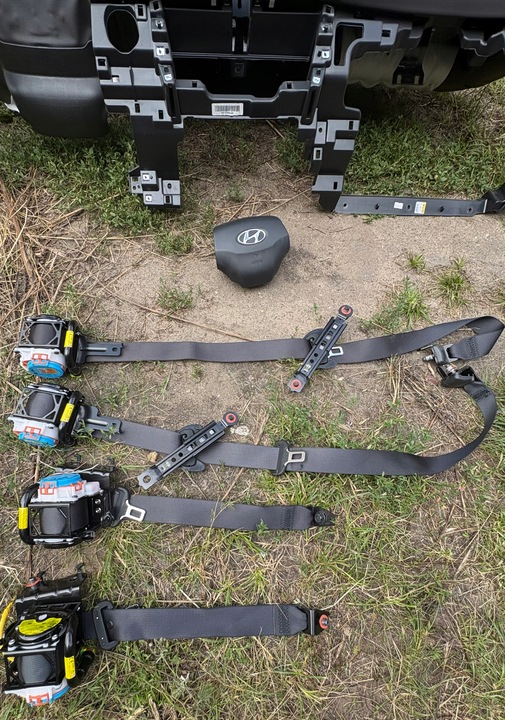 фото №5, Панель роздавальна консоль подушка безпеки ремені hyundai kona 2015-