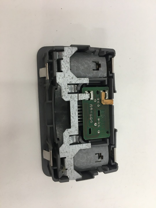 фото №12, Освітлення кабіни audi a6 c5 4b9947123