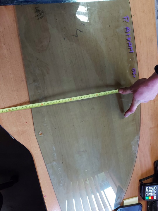 фото №6, Стекло дверь правая aixam 06r.