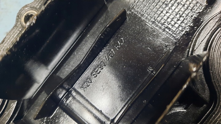 фото №5, Кришка клапанів 90467642 opel astra g 1.7 td