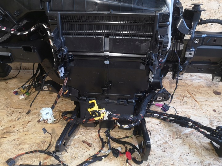 фото №12, Audi q5 80a обігрівач каркас установка 80b816005l eu