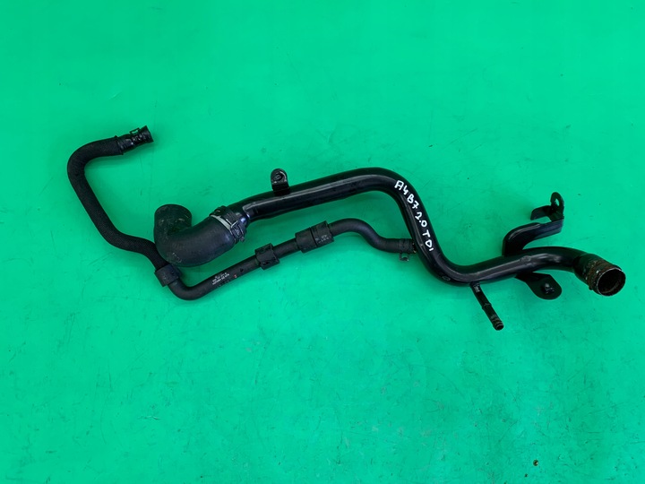 фото №1, Труба резиновая накладка шланг шланг магистраль воды 038121071s audi a4 b7 2.0 tdi 04-08a