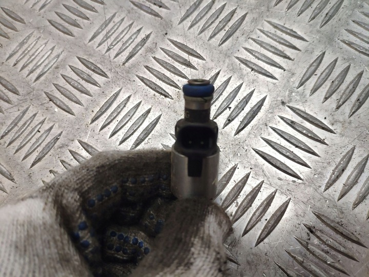 фото №3, Audi q5 sq5 2010 инжектор топлива 06h906036g