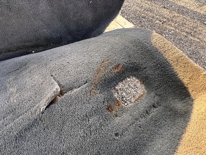 фото №7, Ковёр обивка водителя пассажира туннель chevrolet corvette c6