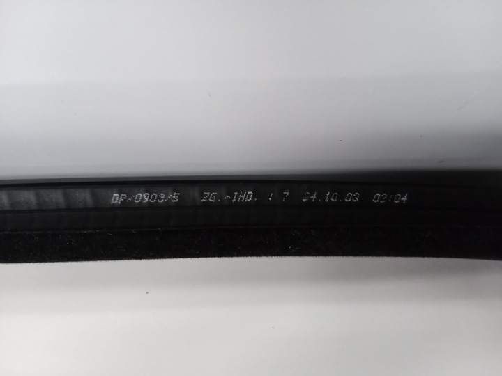 фото №6, Range rover vogue l322 прокладка двері лівий перед