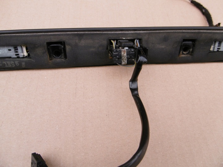 фото №12, Планка освещение номерного знака крышки e46 compact 2001-2003 дорестайлинг чёрный mat