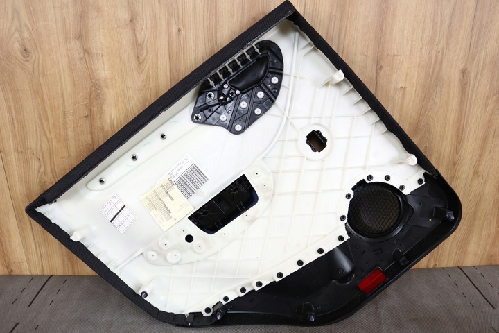 фото №6, Mercedes b-klasa w245 рестайлінг оббивка боковина правий двері зад задніх