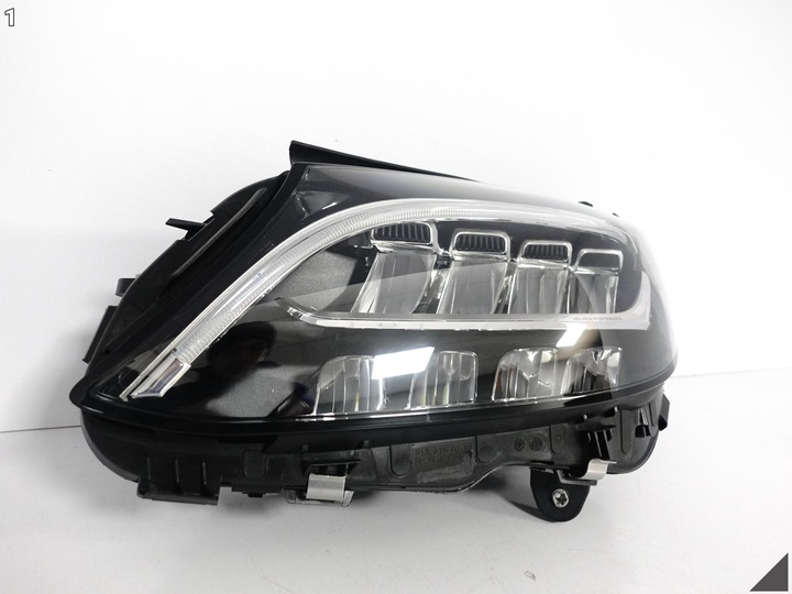 фото №2, Mercedes c-klasa w205 s205 рестайлинг 18-21 лампа полный led high performance hella