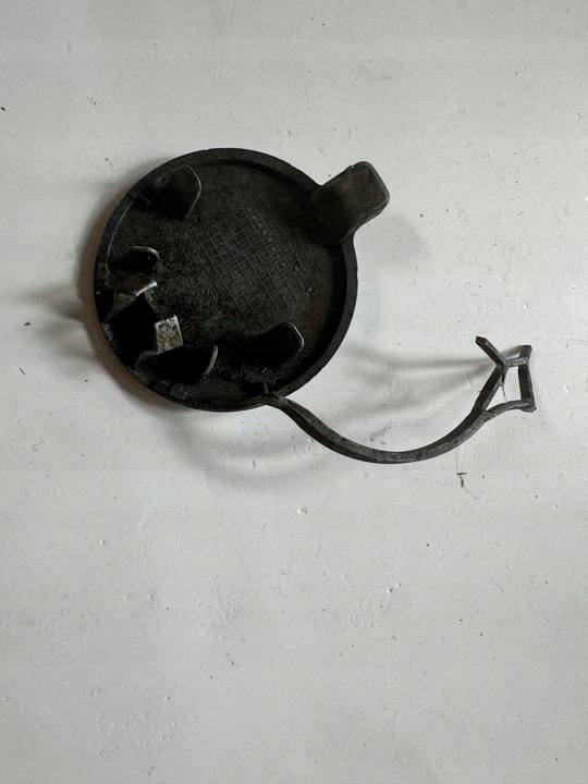 фото №3, Skoda octavia iii 16-17r. - заглушка фаркоп бампера перед 5e0807241c