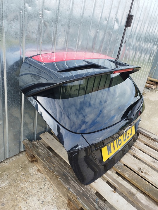 фото №3, Крышка стекло зад ford fiesta vii mk7 рестайлинг 2012-2017 цвет dc st-line камера