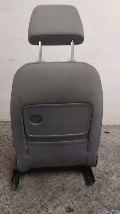 фото №4, Сиденье средний зад задний пассажира vw touran i 1t