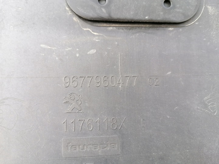 фото №13, Бампер зад задний peugeot 308 ii t9 hb gt line 2013-2021r