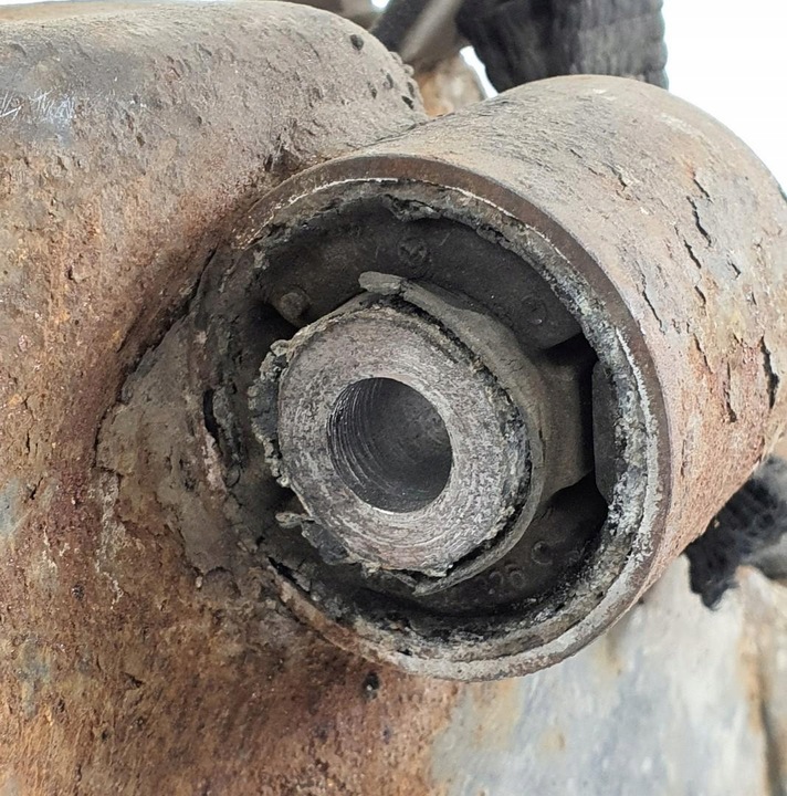 фото №9, Візок підрамник балка траверса зад mercedes ml w163