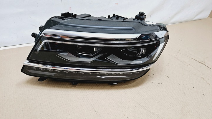 фото №1, Лампа перед левая vw tiguan 2 полный led allspace 5nn