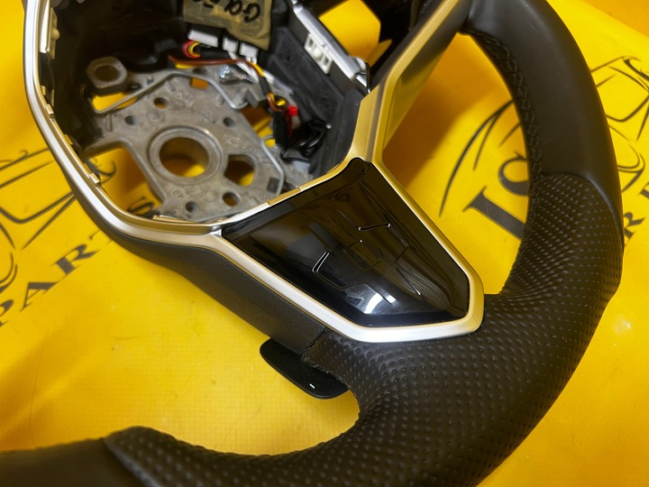 фото №9, Кермо шкіра digital мультифункція підкермові важелі з підігрівом golf viii 8 gtd