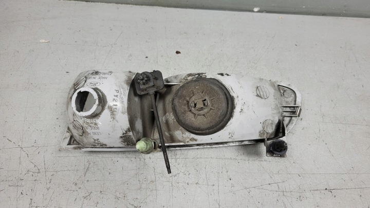 фото №6, Фара правое перед ford windstar i f58b-13n086-b