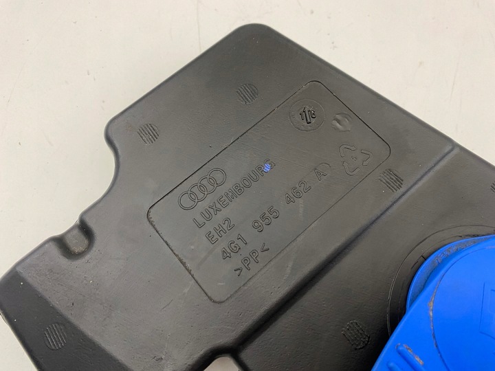 фото №3, Audi a6 c7 a7 4g8 бак жидкости омывателя 4g1955462a