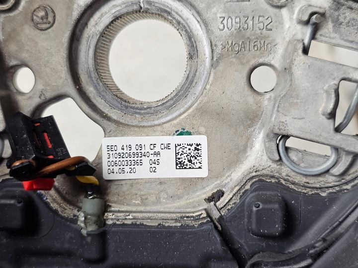 фото №9, Руль кожа мультифункция skoda octavia karoq с подогревом 5e0419091cf r26