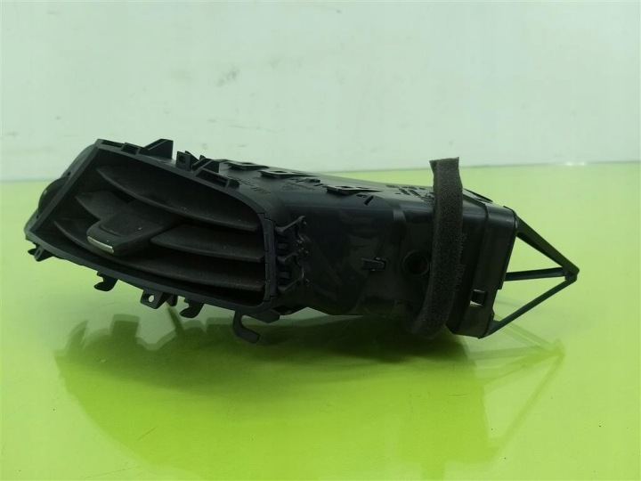 фото №9, Решётки впуск воздуха консоли opel zafira c 2012-2019 330188061 оригинал