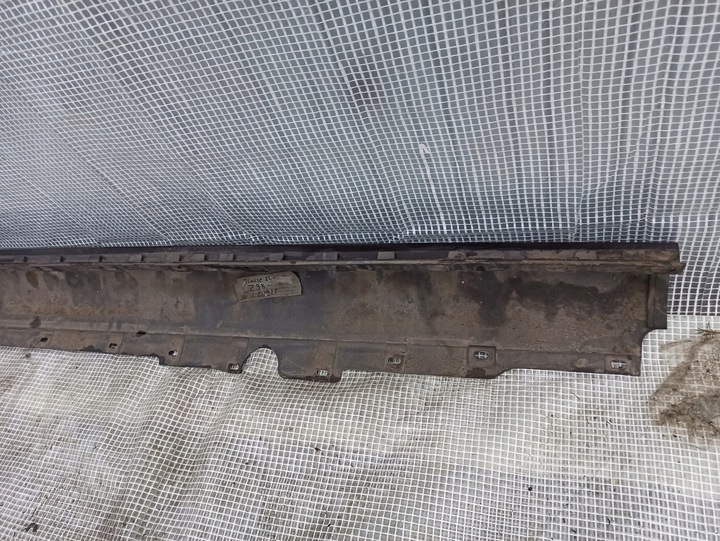 фото №9, Audi a8 d3 довгий накладка планка порогова права lz9x