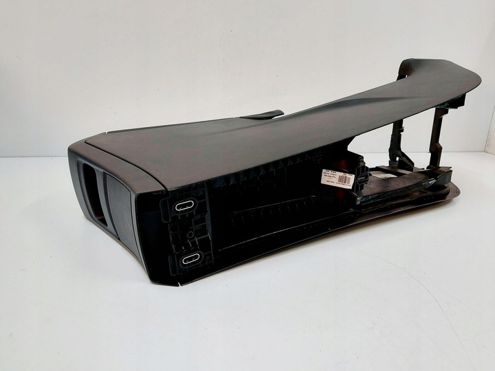 фото №7, Mercedes eqb n243 x243 23r. туннель средний подлокотник amg a476801801