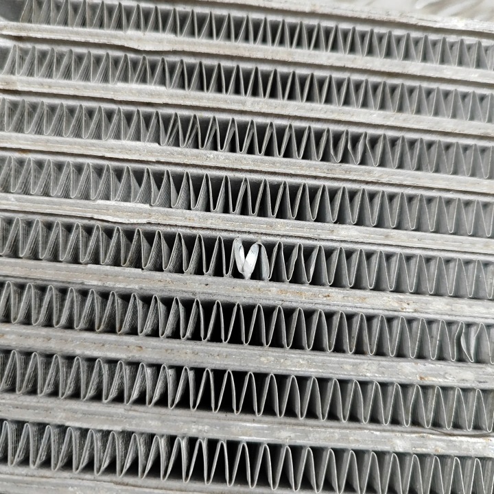 фото №8, Радиатор интеркулер hyundai terracan hp 28200h130x 29437426 2001