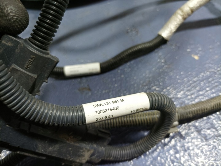 фото №5, Skoda octavia iv 2.0d жгут установка шланг шланг adblue kpl 5q0131984ad