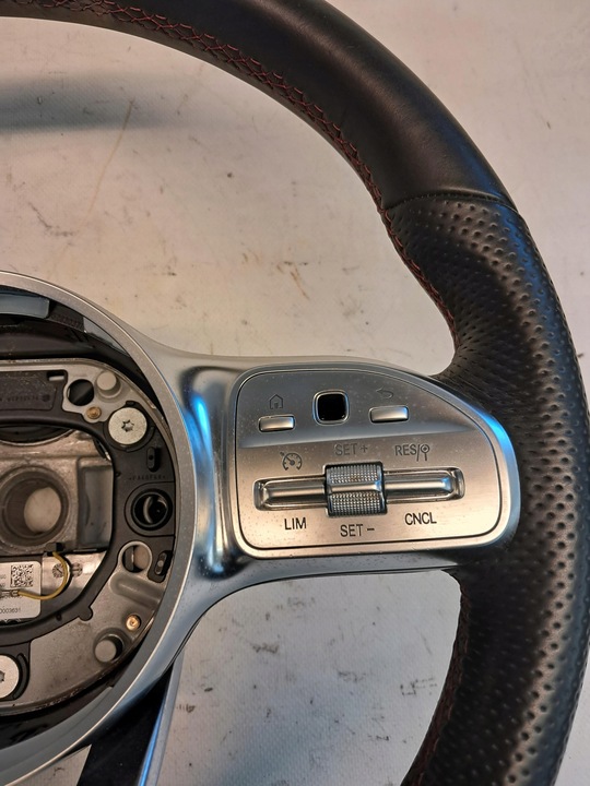 фото №6, Кермо шкіра червона nić amg пелюстки mercedes w177 a0050072099