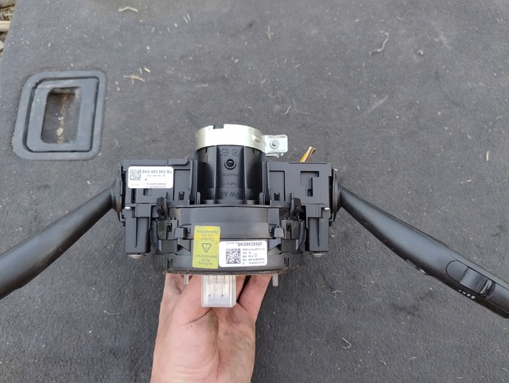 фото №5, Рулевой/подрулевой переключатель комбинированный лента a4 b8 8k0953502bj