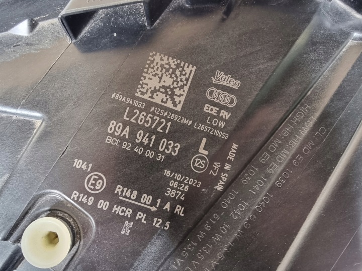 фото №12, Audi q4 e-tron 89a повний led фара ліва перед передня 89a941033