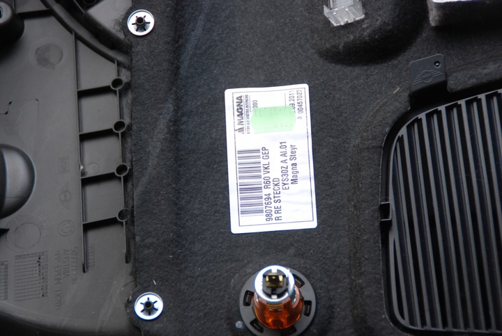 фото №6, Оббивка багажника l / p зад mini countryman r60