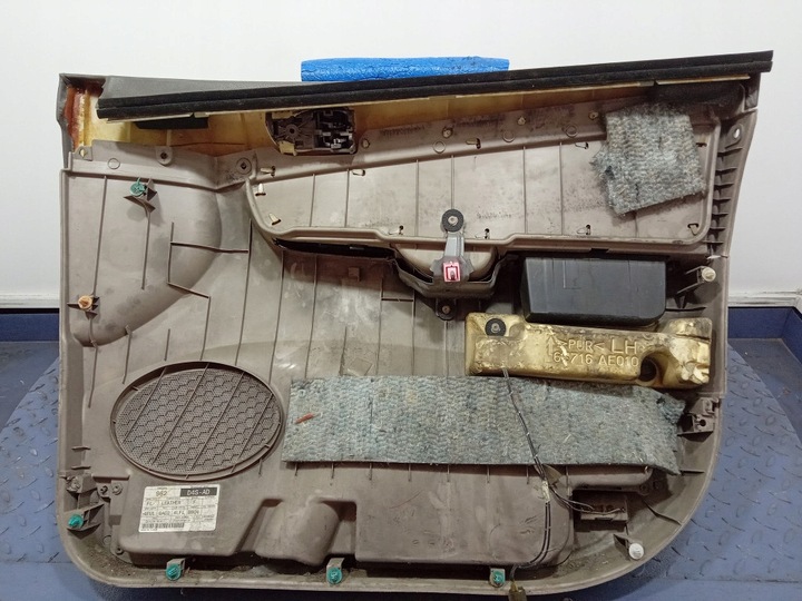 фото №7, Toyota sienna ii xl20 03- оббивка двері перед ліва боковина