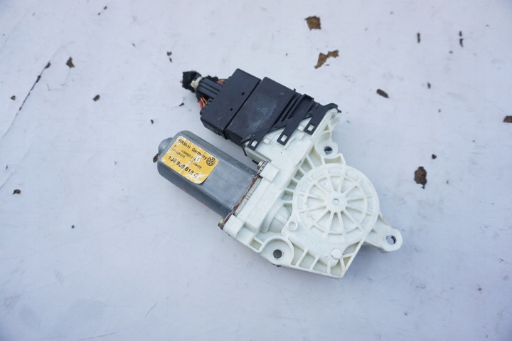 фото №1, Моторчик стёкла 1j4959812c volkswagen bora