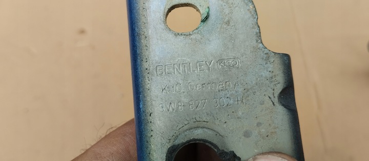 фото №5, Петля крышки багажника левый bentley continental gt 3w8827301