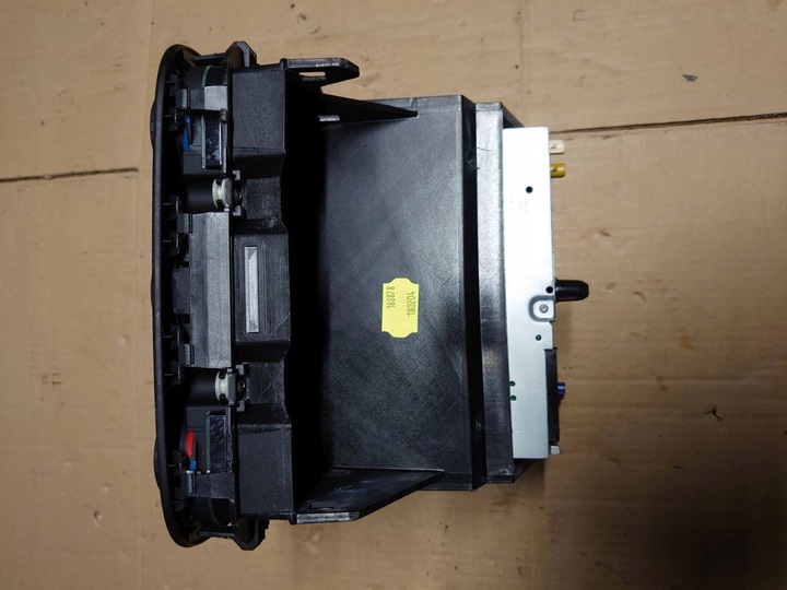 фото №6, Радіо навігація чейнджер cd панель vw golf v