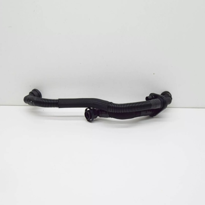 фото №10, Audi a5 sportback f5 шланг вентиляции двигателя 06m103210ed oem