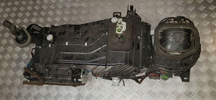 фото №11, Vw touareg 7l отопитель корпус испаритель жгут 7l0820005cq европа 04r