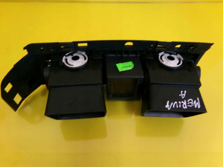 фото №7, Решётка воздуховод средняя opel meriva a 464652911 nr166