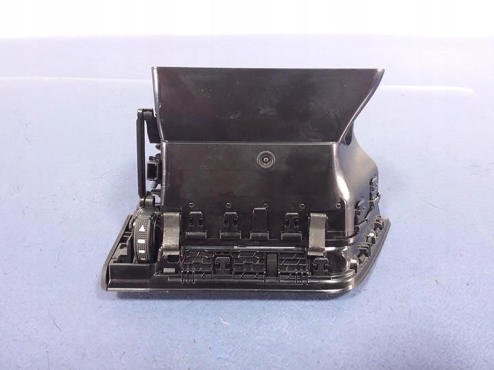 фото №4, Superb iii решітка повітропровід консолі права 3v0819702c