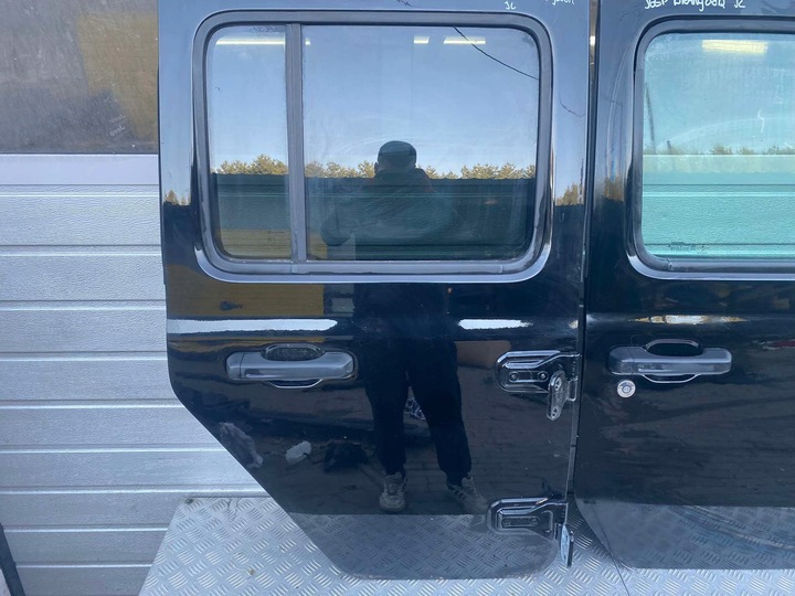 фото №4, Jeep wrangler jl двері перед зад праві петлі