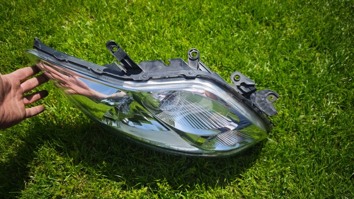 фото №14, Toyota auris i 1 2007-2010, фара передняя правая перед европа, 89901943