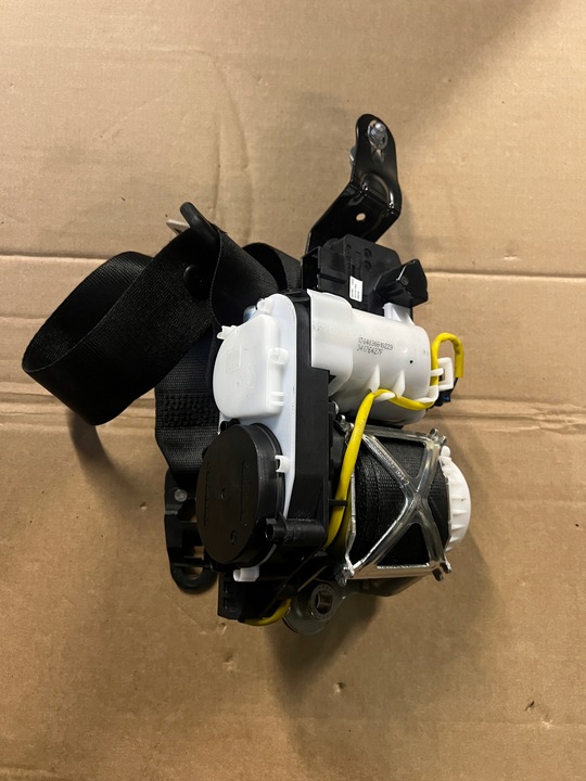 фото №1, Mercedes e 213 праві переднє pas безпеки