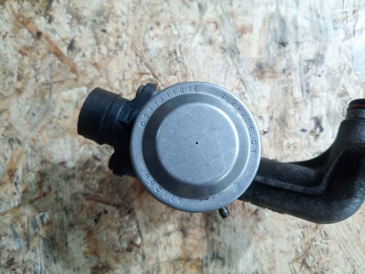фото №6, Клапан egz vw passat b5 2.3 vr5 agz 071131119