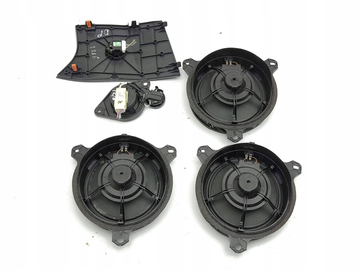 фото №9, Toyota corolla e210 e21 2022 набор аудио