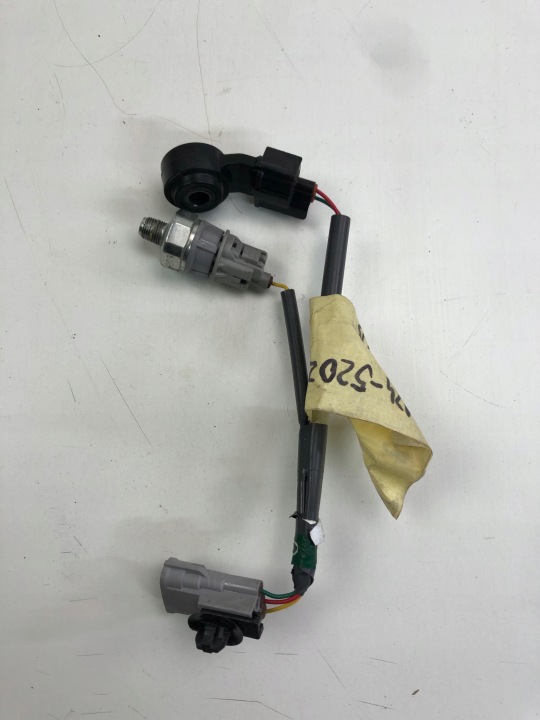 фото №6, Toyota yaris iii 1.5 гибрид жгут датчик stukowego 821124-52020