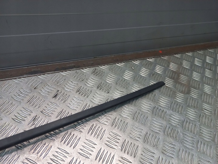 фото №7, Audi a6 s6 c7 4g 2013 перед сторона права планка скла лобовий / передній