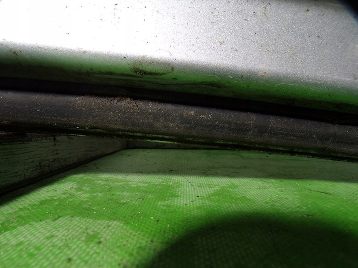 фото №13, Volkswagen touran дверь правые зад задние лак la72