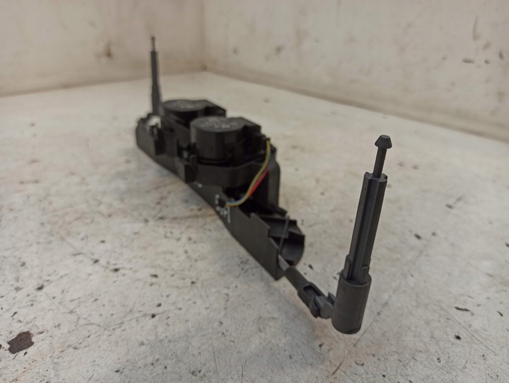 фото №10, Bmw 7 e65 двигуни повітропровід нагрівача 6935079 6935080