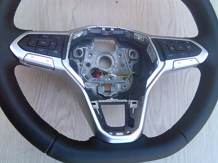 фото №9, Vw golf viii 2020+ руль 5h0419089ej нагрев чёрная кожа nić новая