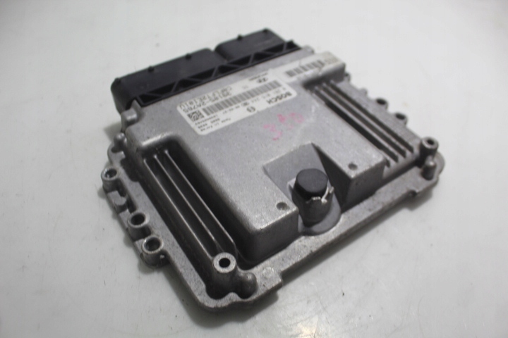 фото №1, Комп'ютер двигуна hyundai i30 i 1.6crdi